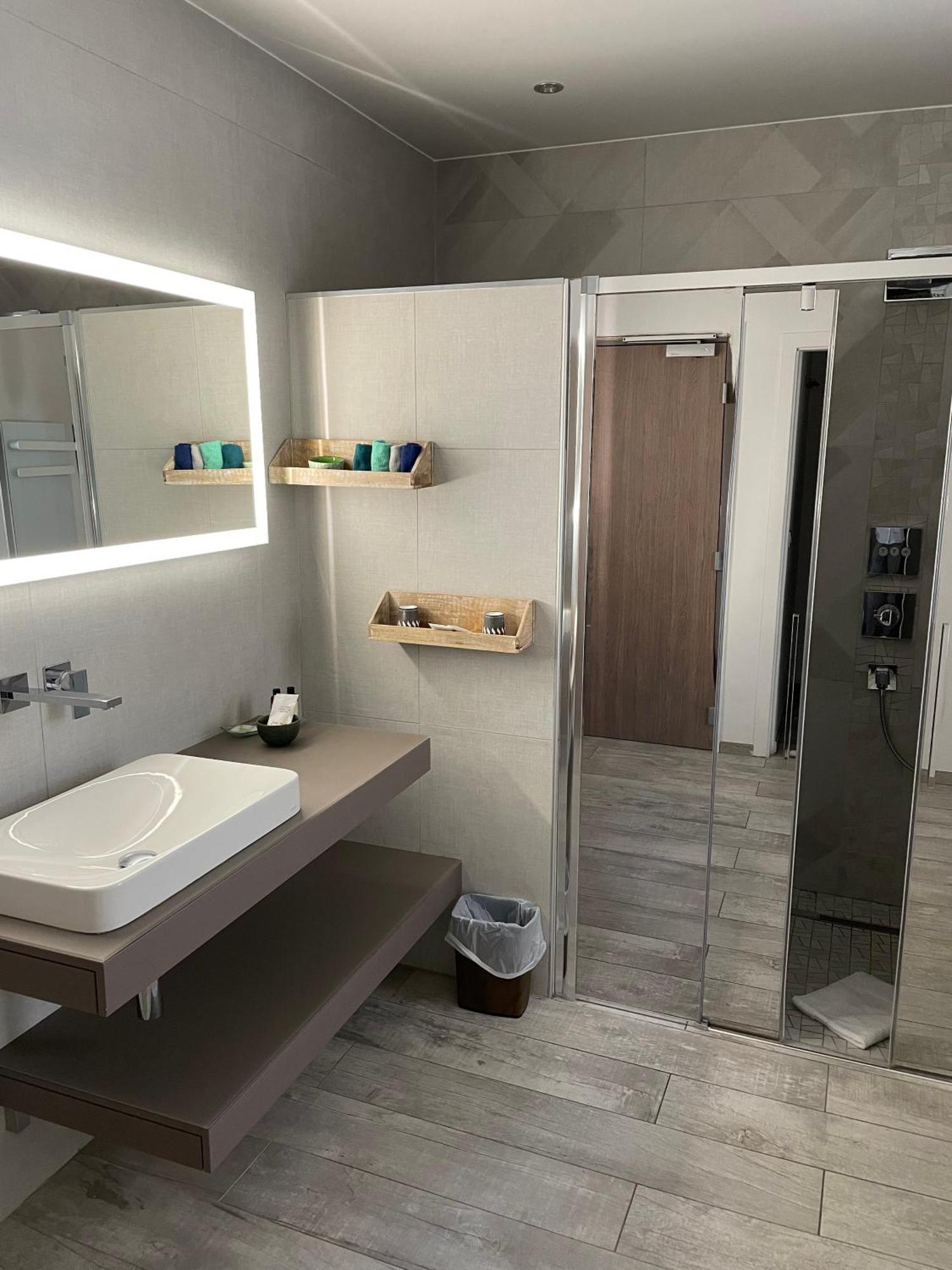 Hotel Le Rabelais 르 라방두 외부 사진